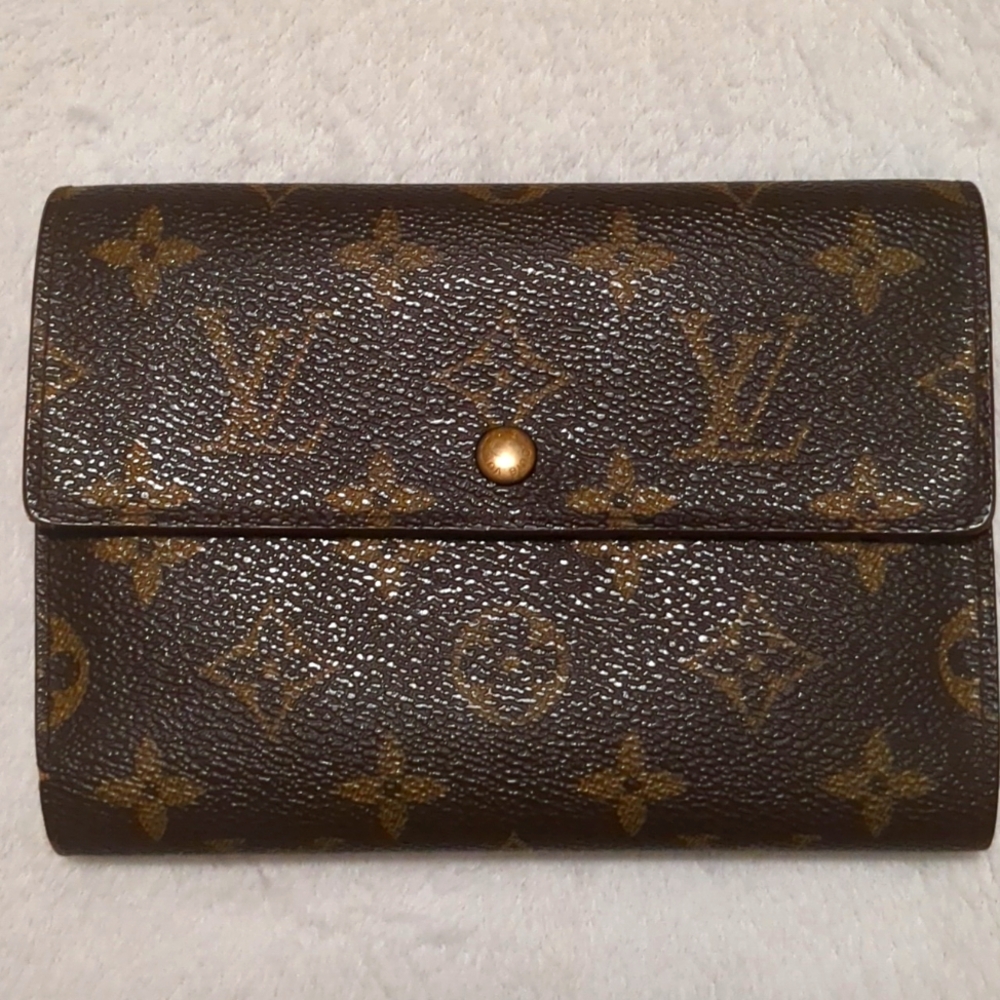 AUTHENTIC LOUIS VUITTON Monogram Porte Tresor Etui Papiers Trifold Wallet